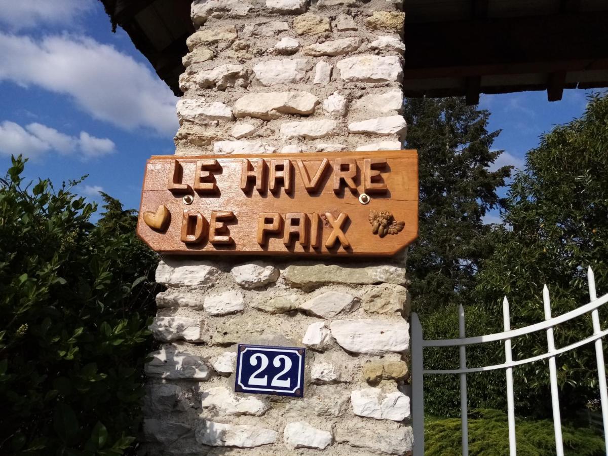Havre De Paix Au Bords De L'Eure - Divers Hebergements Garennes-sur-Eure Buitenkant foto